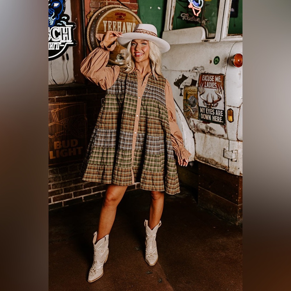 Fantastic Fawn Catching Feelings Plaid Flannel Dress Shacket Oversized NWOT S - Picture 4 of 12